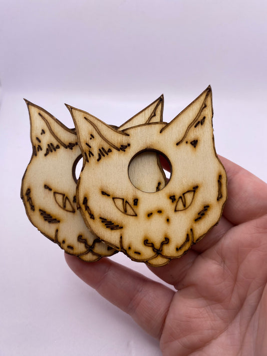 Cat wooden sphere holder