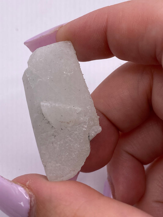 UV Reactive Calcite Point