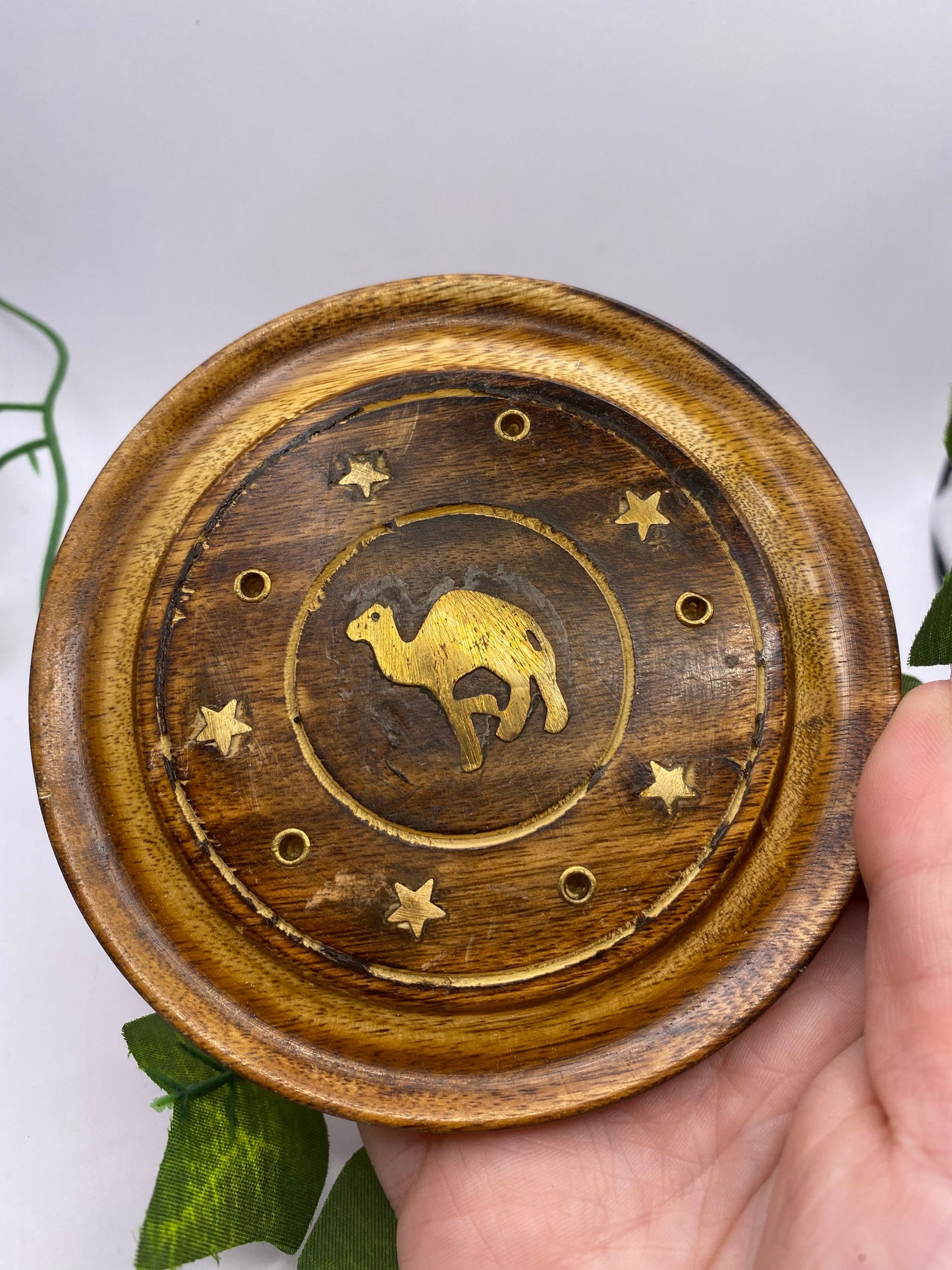 Camel incense holder