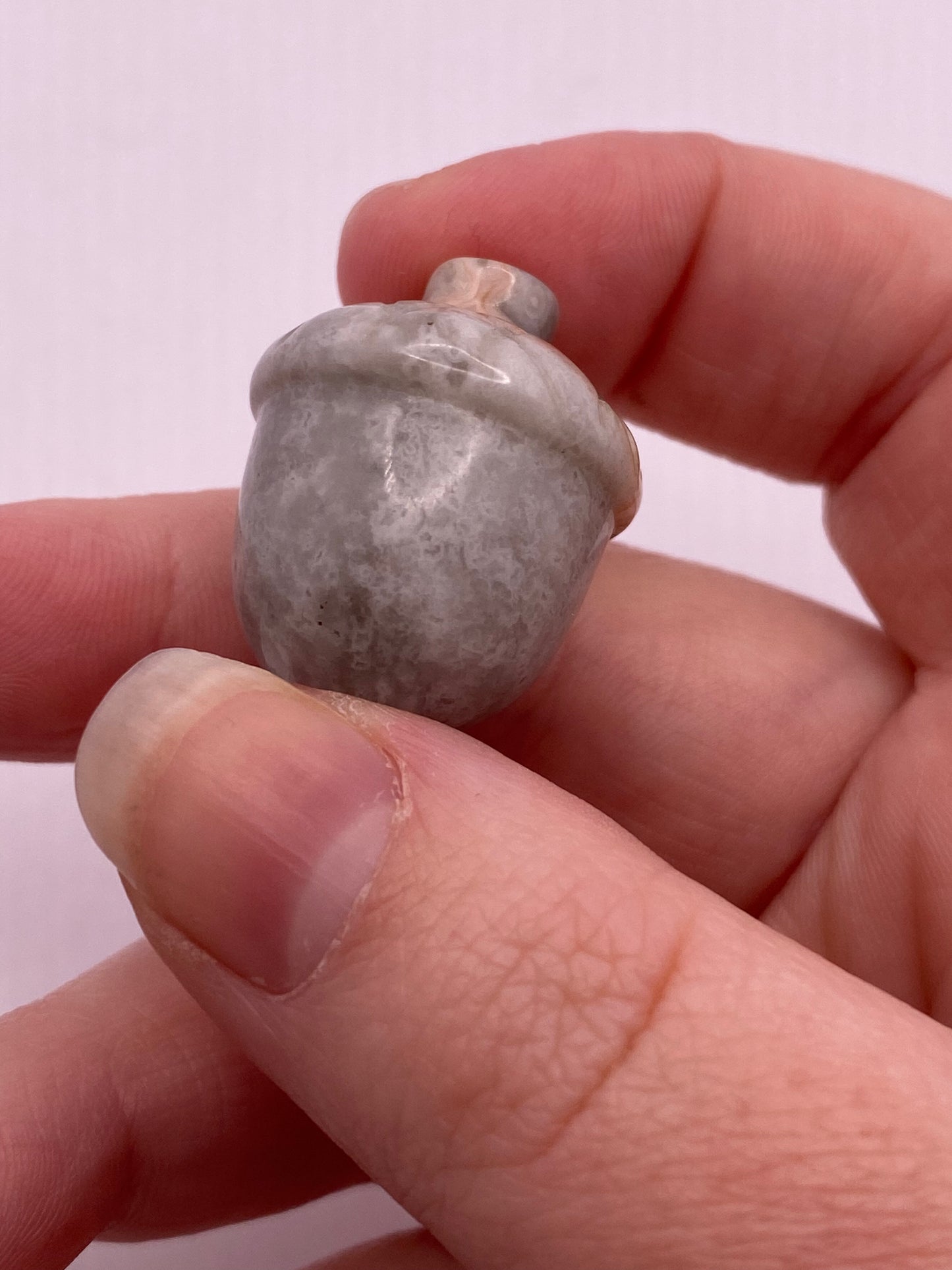 Lace agate acorn